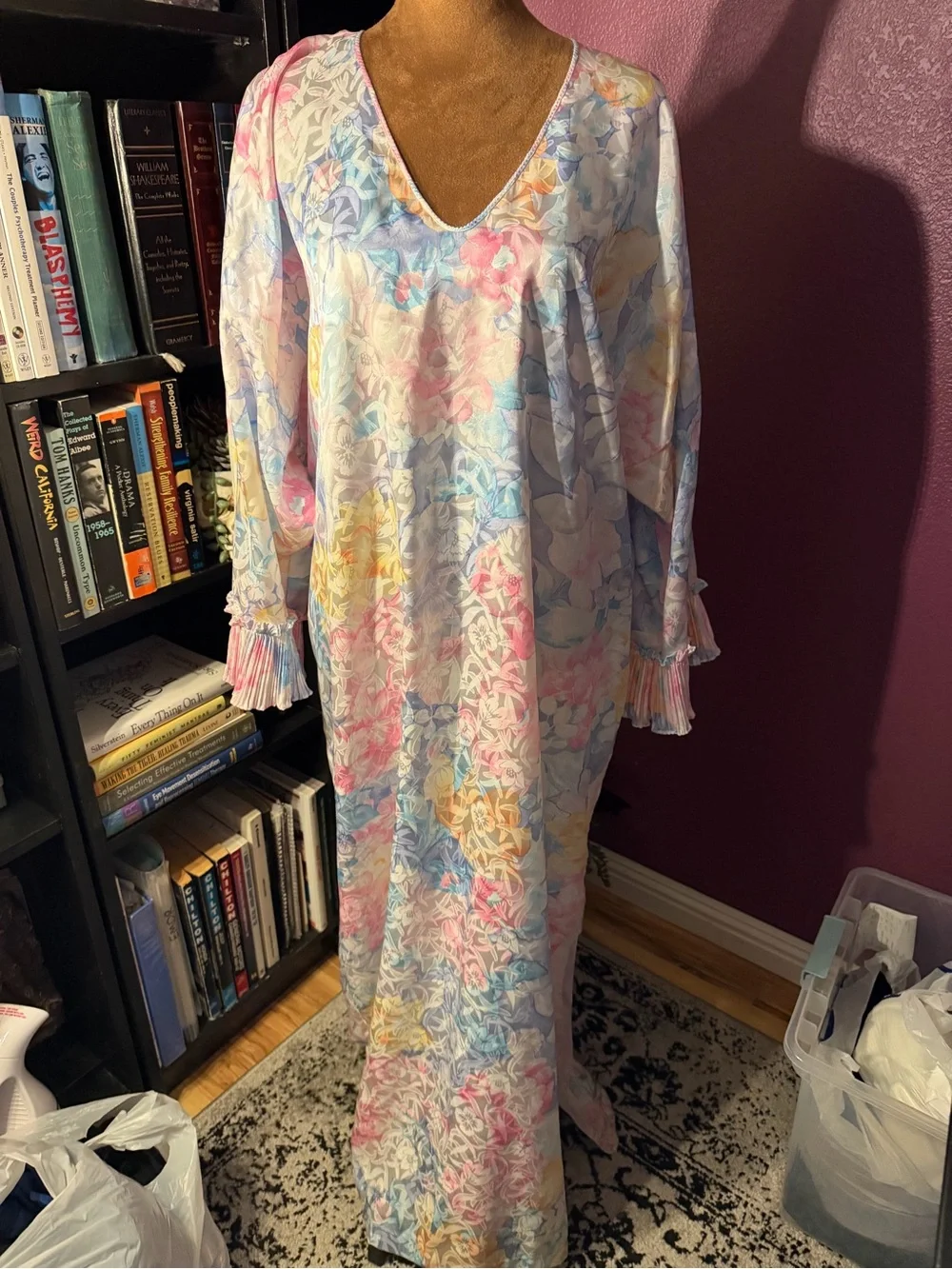 Vtg 80s Mary McFadden Women's Floral Pastel Long Nightgown/ muumuu